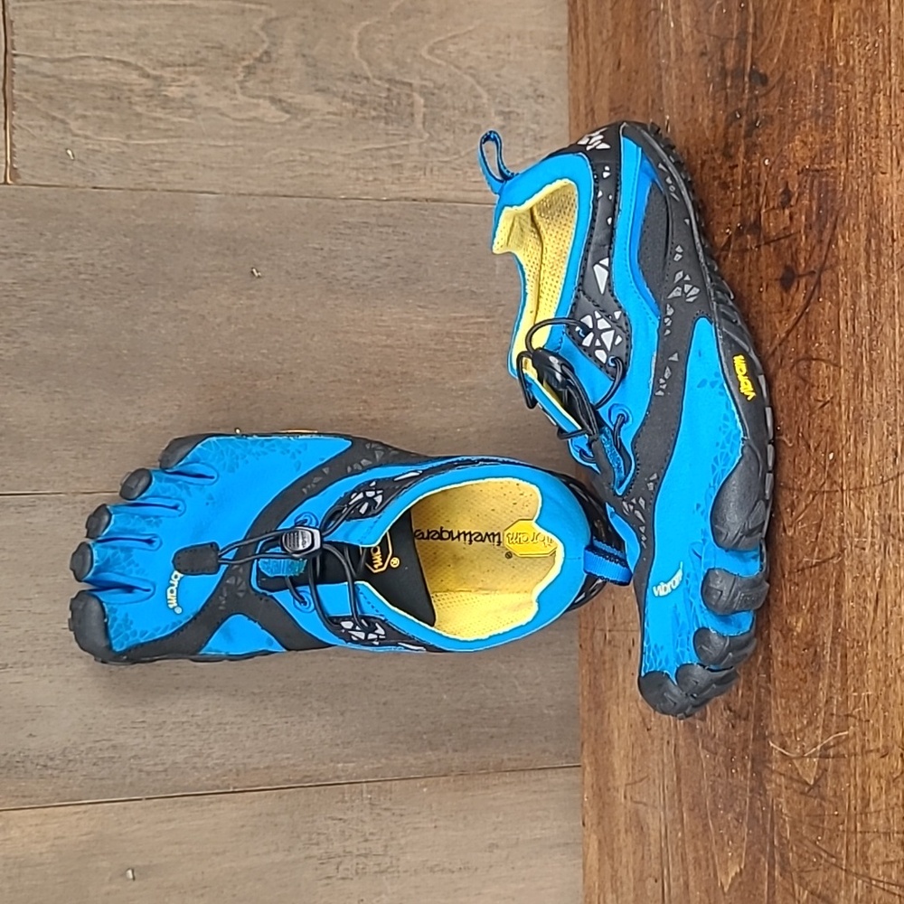 Vibram 5 Fingers Spyridon MR Trail Blue/Black Running/Trail Shoe Women's 38/7.5